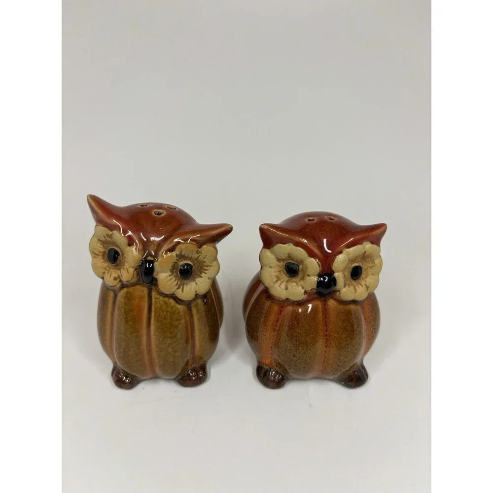 Owl Pumpkin Salt Pepper Shakers 3” Ceramic Halloween Thanksgiving Fall Decor